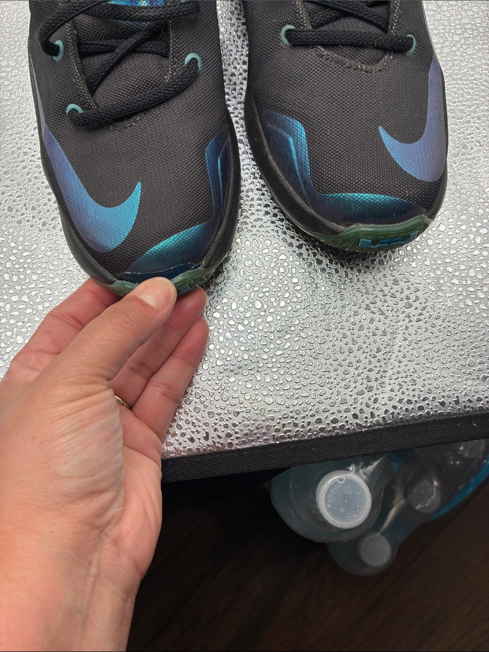 Nike Kids Black Sneakers with Teal and Blue Accents - Picture 7 of 7